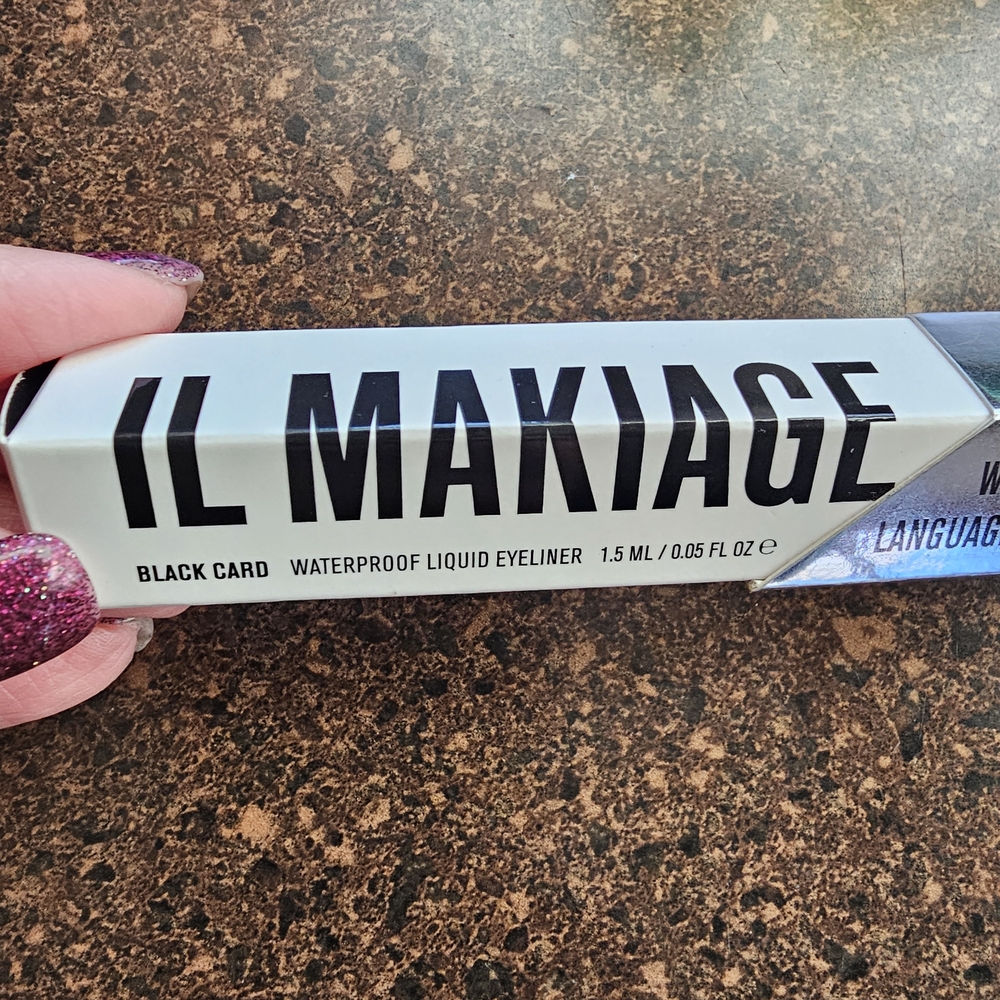 IL MAKIAGE Waterproof Black Liquid Eyeliner